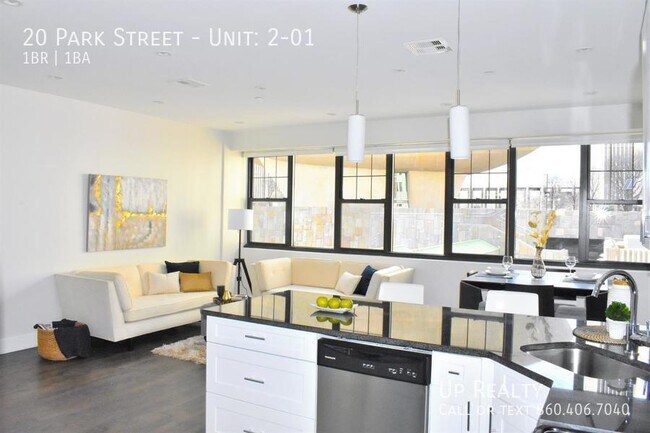 Photo - 20 Park St Unit : 2-01