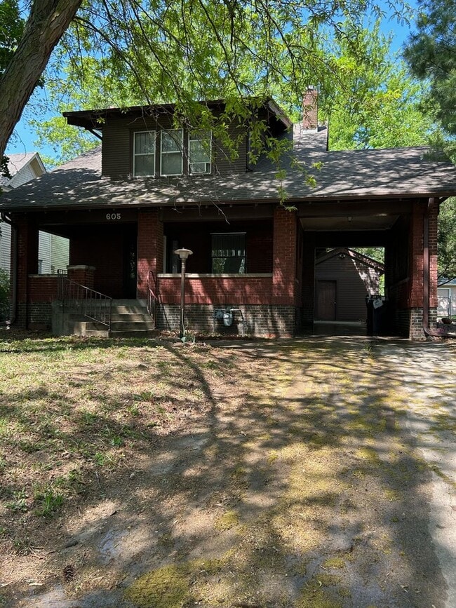 4 bed 2 bath Home In Beatrice, NE - 4 bed 2 bath Home In Beatrice, NE