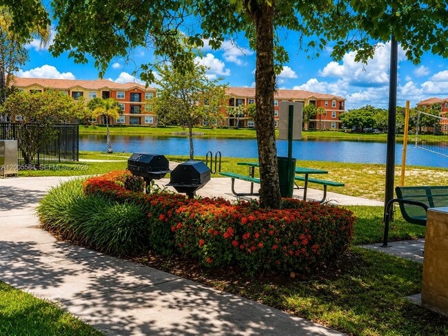 Photo - 4402 SW 160th Ave Unit 832