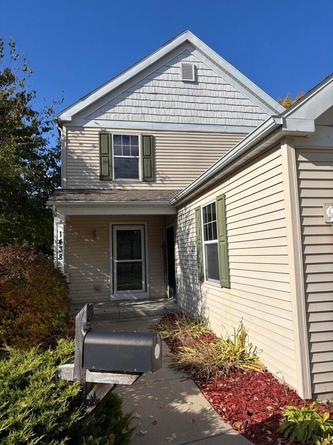 Photo - 1438 Cleveland Ave