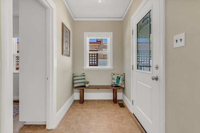 Photo - Charming Updated Oakland Home for Lease