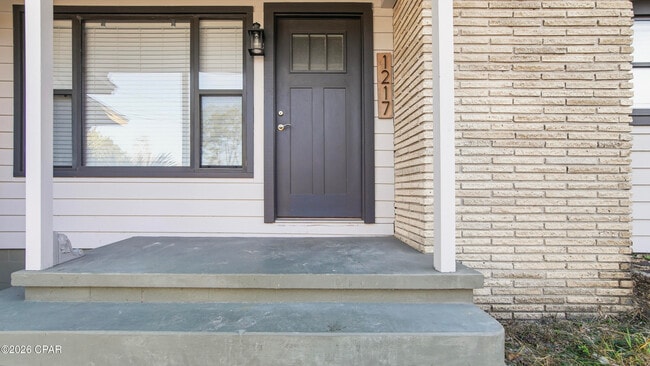 Photo - 1217 Buena Vista Blvd