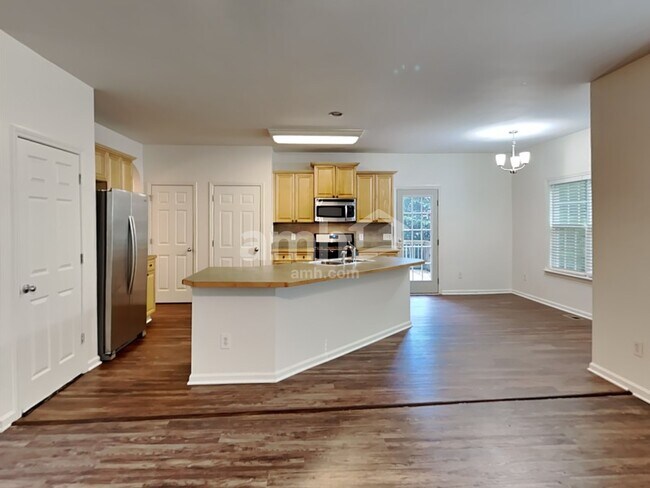 Photo - 258 Harmony Lake Dr