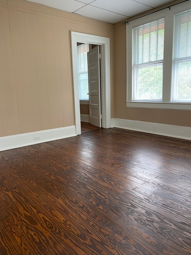 Living Room with door to Office - 222 W End Blvd Unit 222