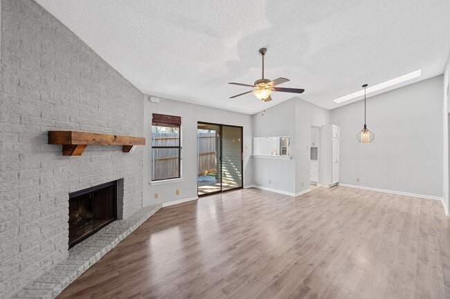 Photo - 3815 Menchaca Rd Unidad 38