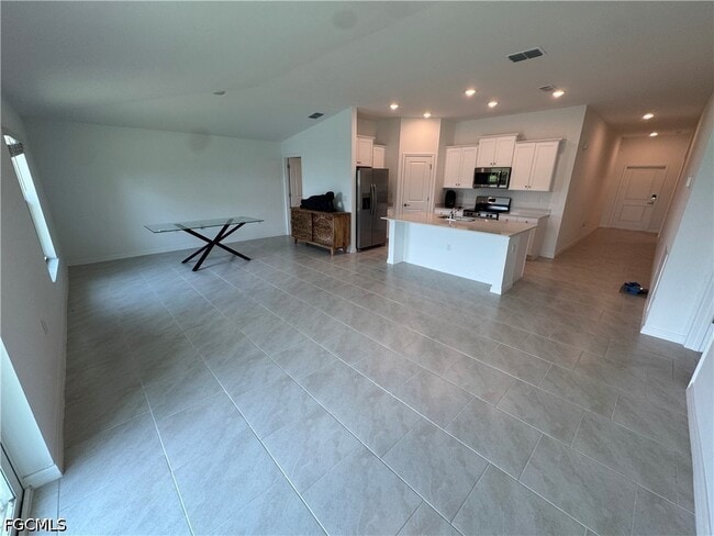 Photo - 1609 NE 33rd Terrace