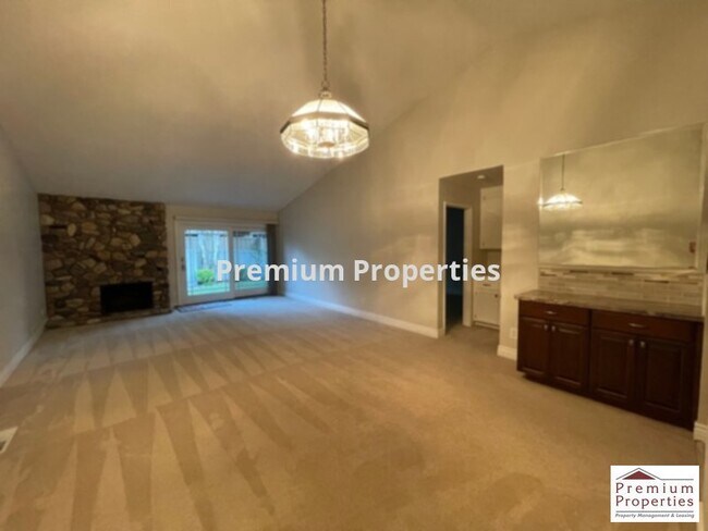 Photo - 1904 Apollo Ct