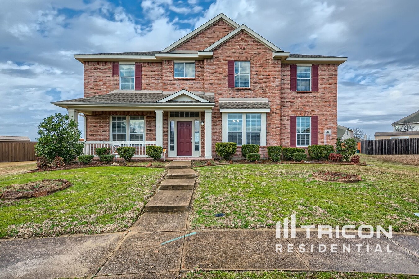Photo - 621 Camellia Dr