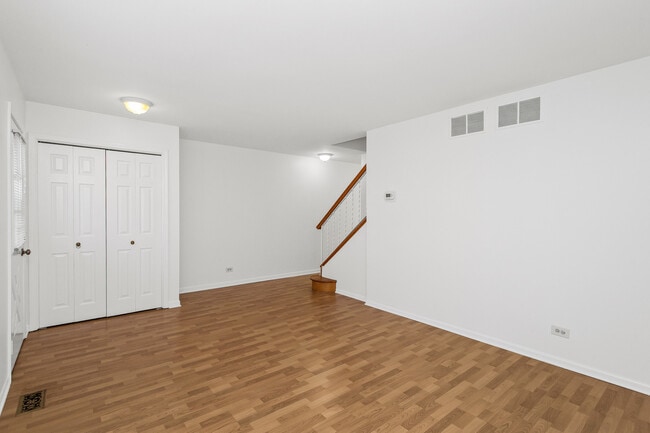 Photo - 2122 Rugen Rd