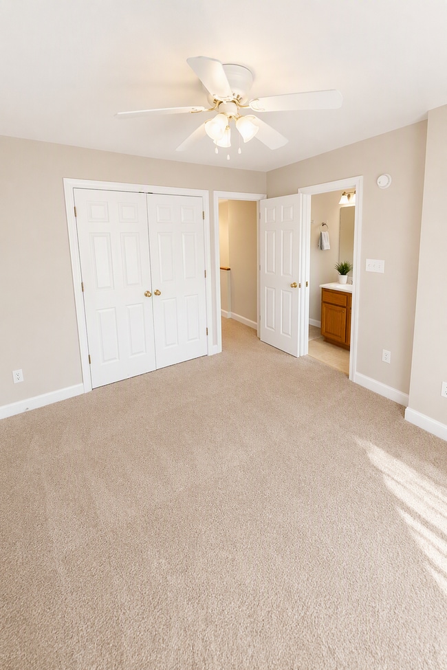 Photo - 104 Barbour Dr Unit 104A