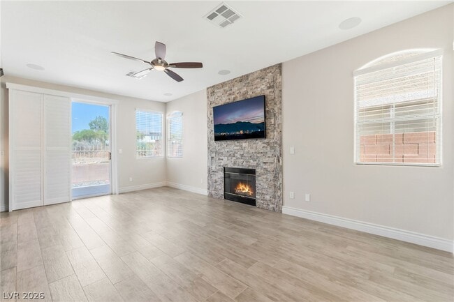 Photo - 1017 Collingtree St
