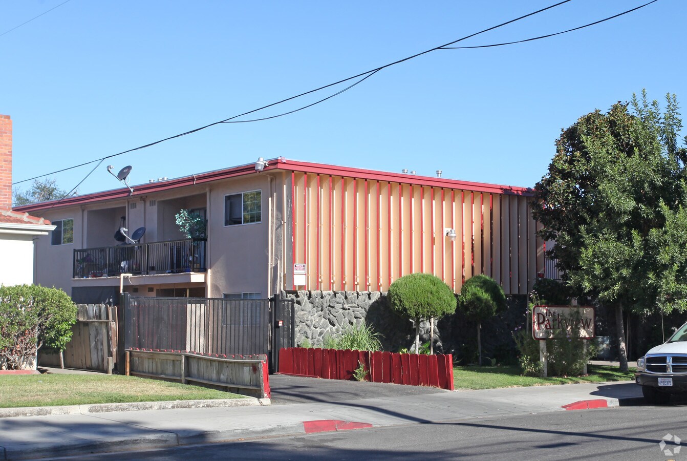 Photo - Parkview Apartments