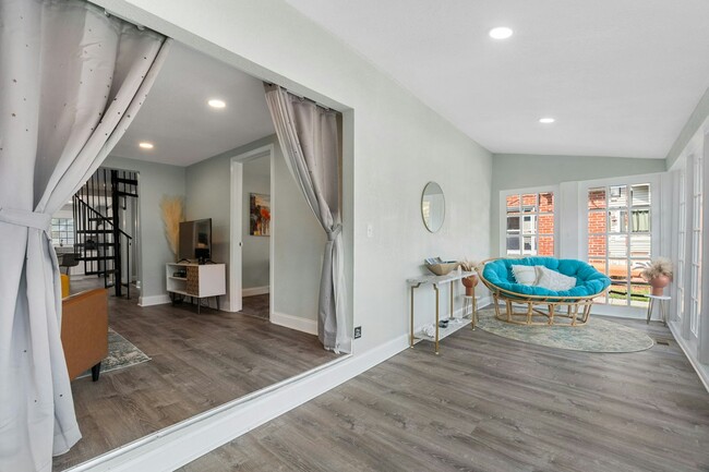 Photo - 9265 Hickory St