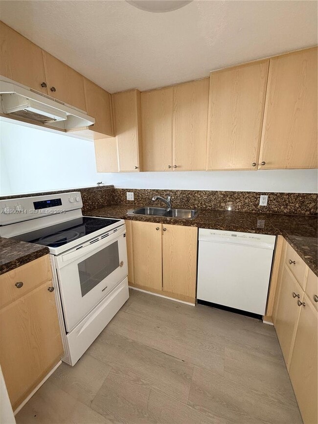 Photo - 12605 SW 91st St Unit 214