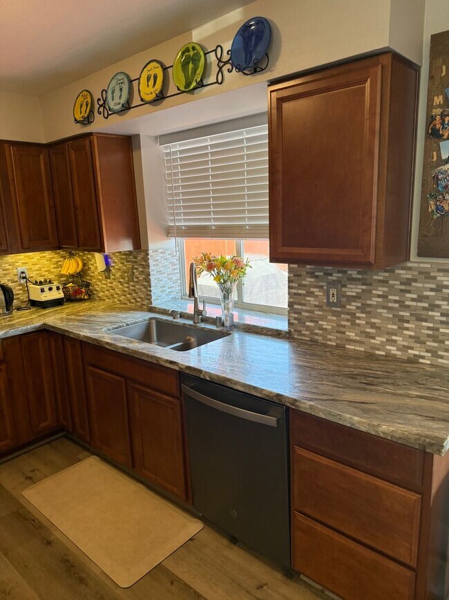 Photo - Located in the heart of Spanish Springs