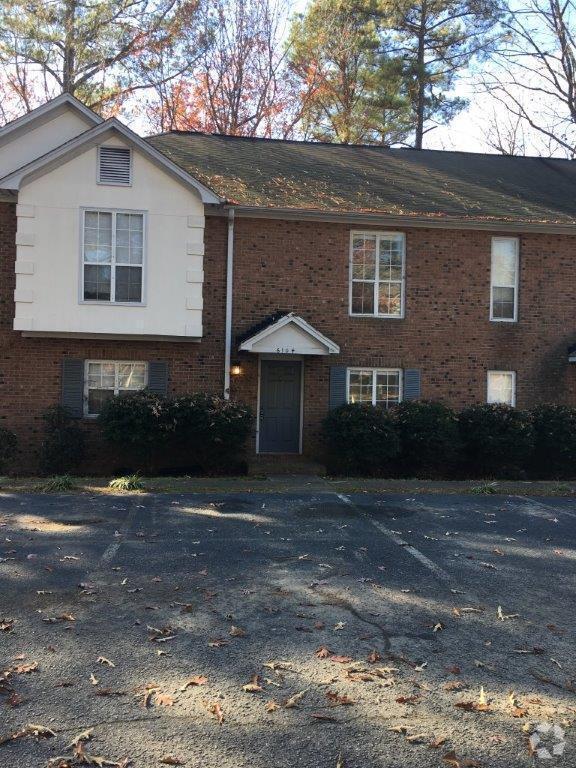 Building Photo - Great NW RALEIGH location-2 brm 2 bath ~ F... Rental