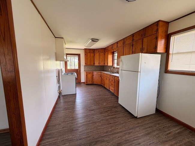 Photo - Charming 2-bedroom, 1-bath home in Russellville, AR