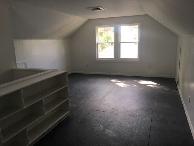 Photo - 20266 McCormick St