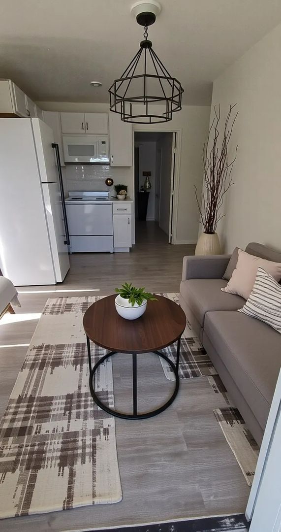Charming Studio Unit for Lease – Cozy Livi... - Charming Studio Apartment Unit for Lease – Cozy Livi... Unit A