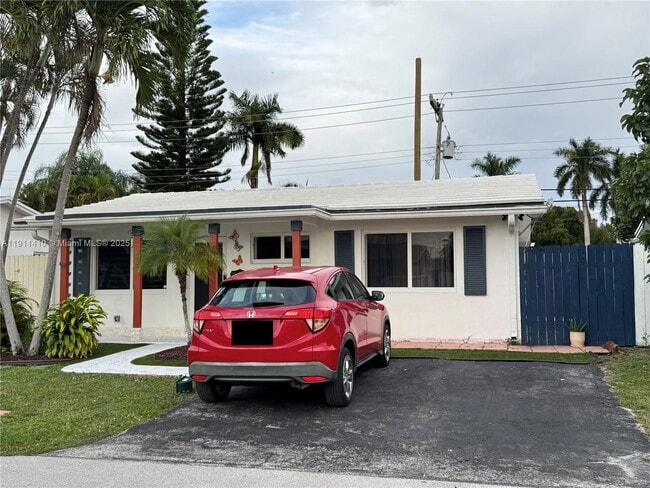 Photo - 4578 NW 16th Ave House