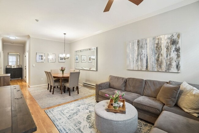 Building Photo - 138 High St Unit 1