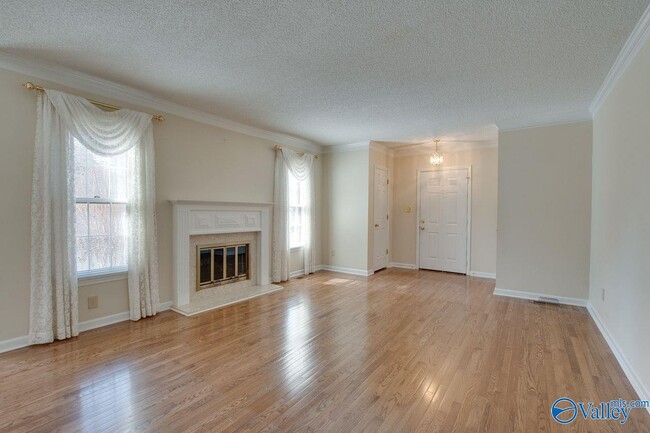 Photo - 313 Kensington Ct SW Unidad 313