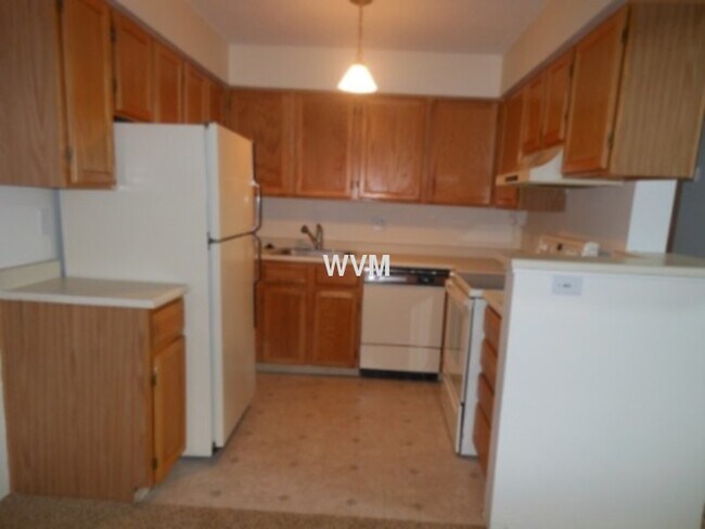 Photo - Telegraph Hill Condo Peoria and Yale