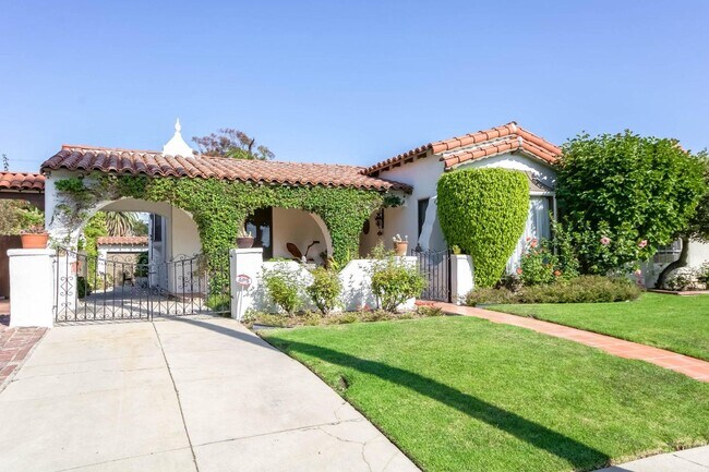 Photo - 2610 S Halm Ave