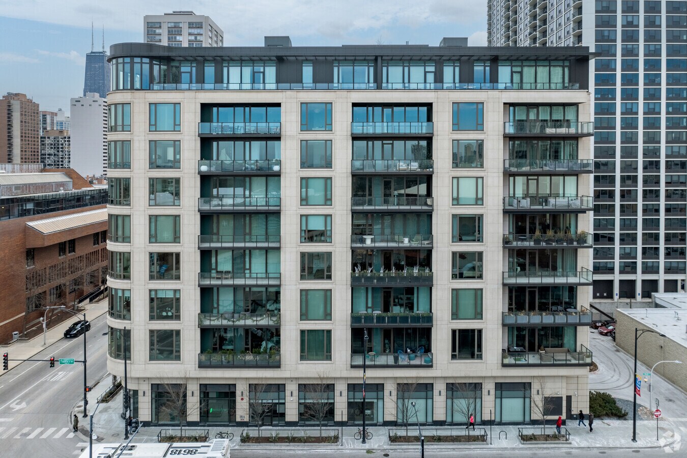 Photo - 1550 on the Park