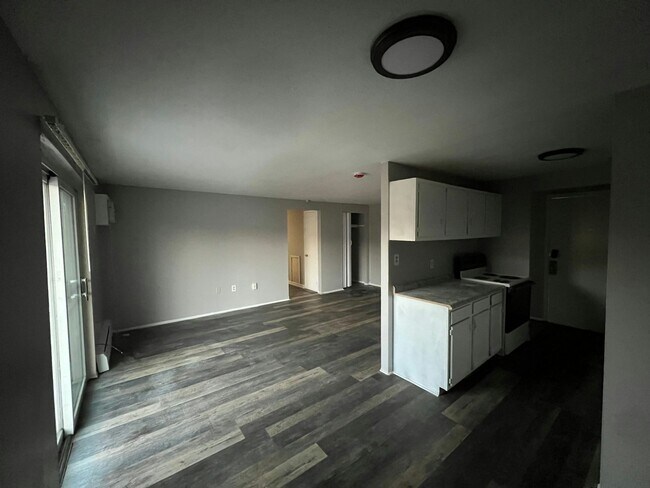 Photo - 13540 Superior Rd Unit 214