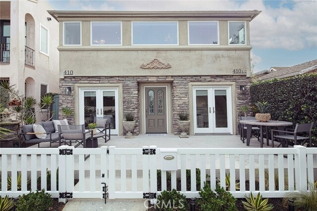 Photo - 410 Acacia Ave