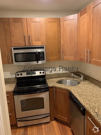 Building Photo - 57 Magazine St Unit 38 Rental