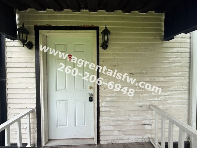 Photo - 2919 S Harrison St Unit 2921 Harrison St