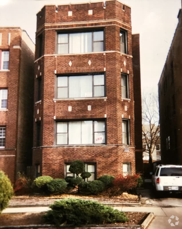 Building Photo - 8009 S Phillips Ave Unit 2 Rental