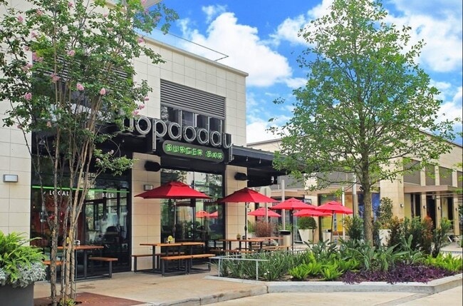 Building Photo - 3942 W Alabama St Unit 5