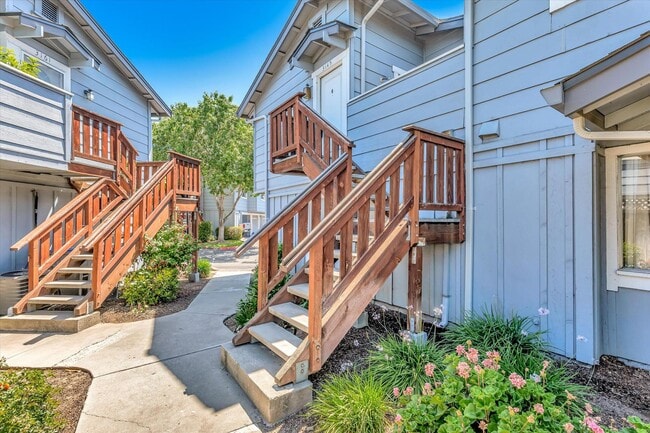 Photo - 3145 Shofner Pl