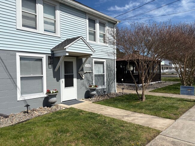 Photo - 6367 Cleveland St