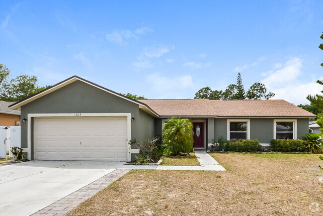 Building Photo - 12123 Woodglen Cir Rental