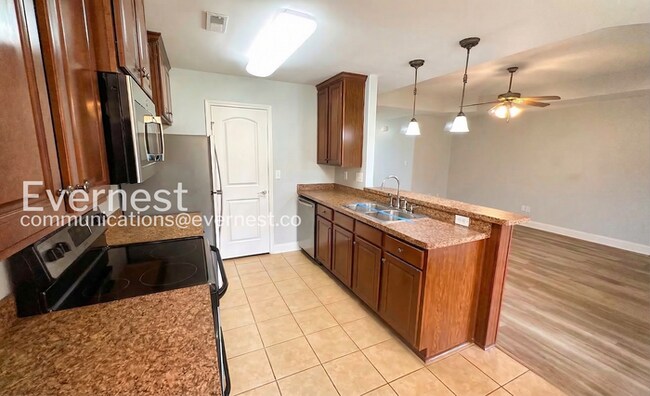 Photo - 24663 Rolling Vista Dr