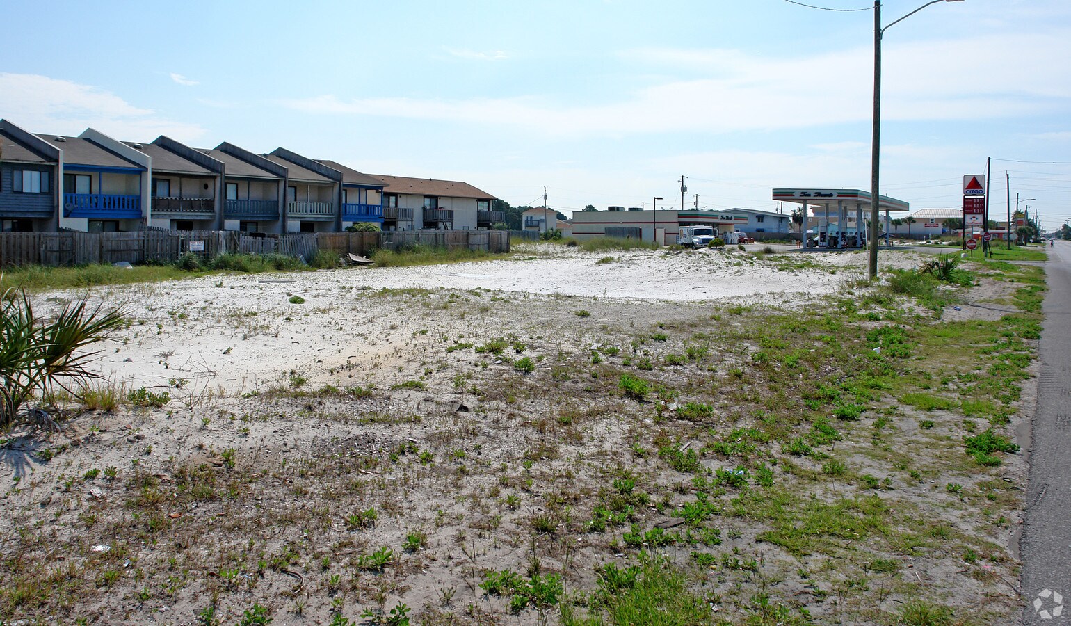 Photo - 8010-8022 Thomas Dr