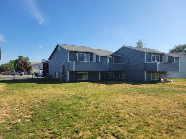Photo - 115 Tyler Way Townhome