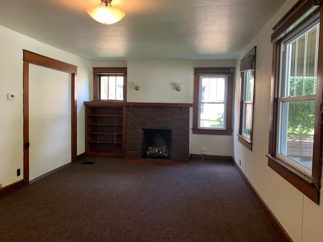 Photo - 720 E Hunter Ave