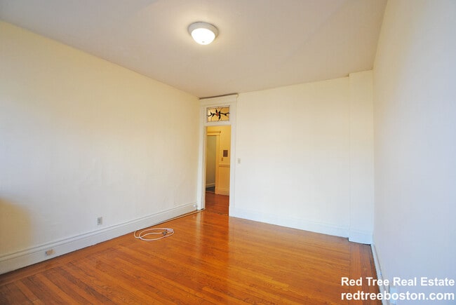 Photo - 19 Queensberry St Unit 22