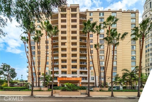 Building Photo - 850 E Ocean Blvd Unit 613