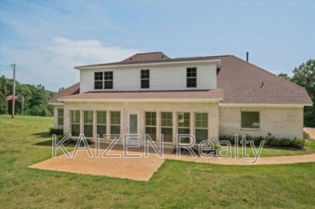 Photo - 57 Scattered Oaks Dr