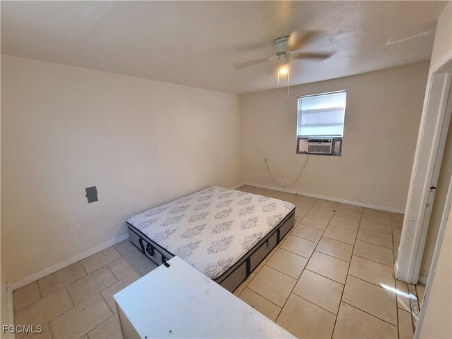 Photo - 12919 First St