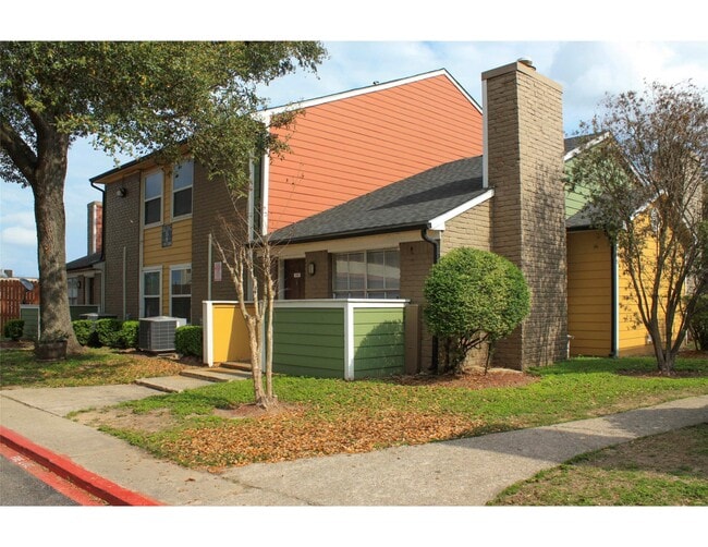 2431 Cypress Creek Pkwy Unit 354