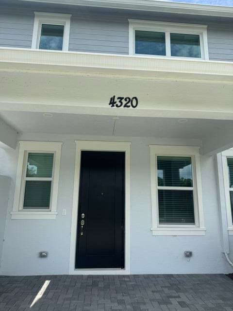 4320 Brookgreen Sq