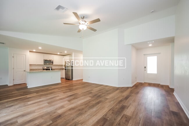 Photo - 3603 Jade St