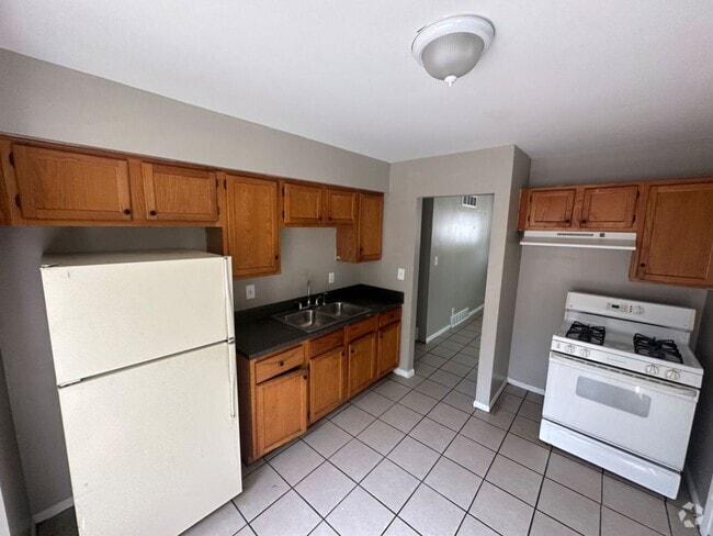 Building Photo - 4759 - 4761 N 46th Street - Duplex Unit 4761 (Upper) Rental